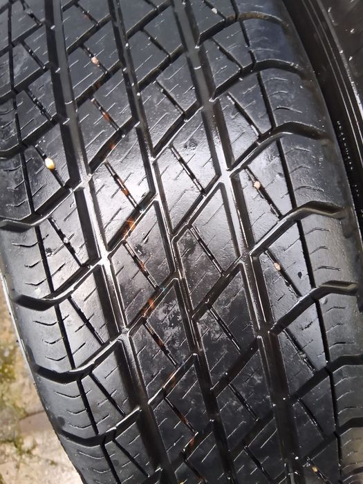 245 70 16 GOOD YEAR 2бр зимни за джип