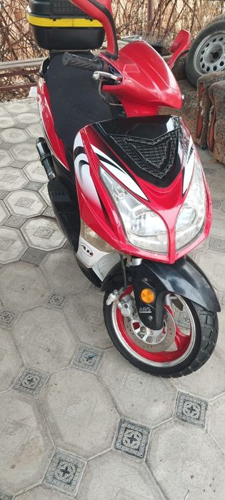 Продам мопед 150куб