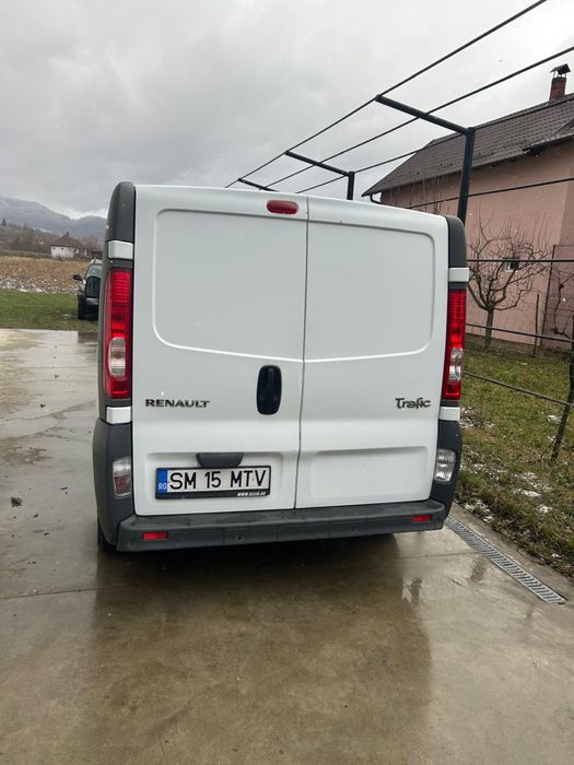 RENAULT Trafic 2013 — imagine 3