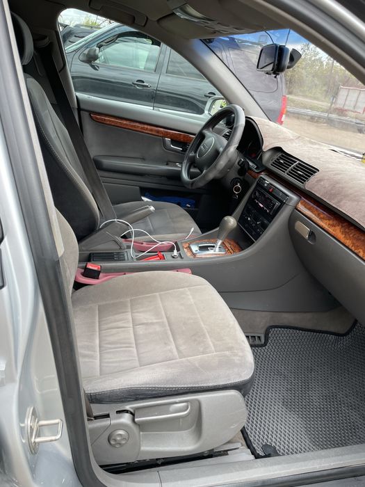 Audi A4 B6 2002 года выпуска