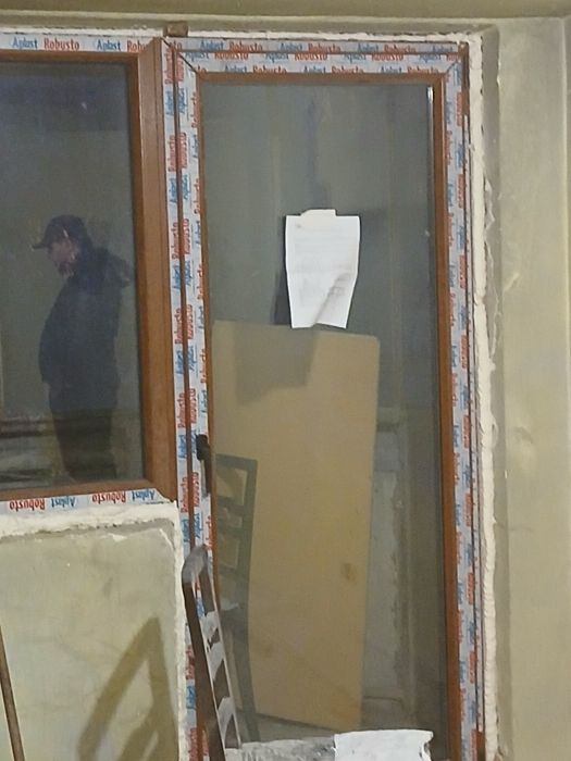 Montaje uși interior, exterio,parket laminat ,termopane 45-250 lei
