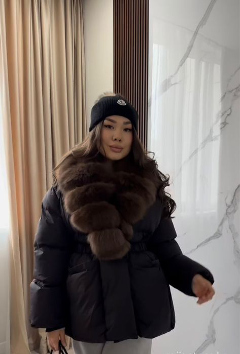 Куртка песец,выдерживает до 35*