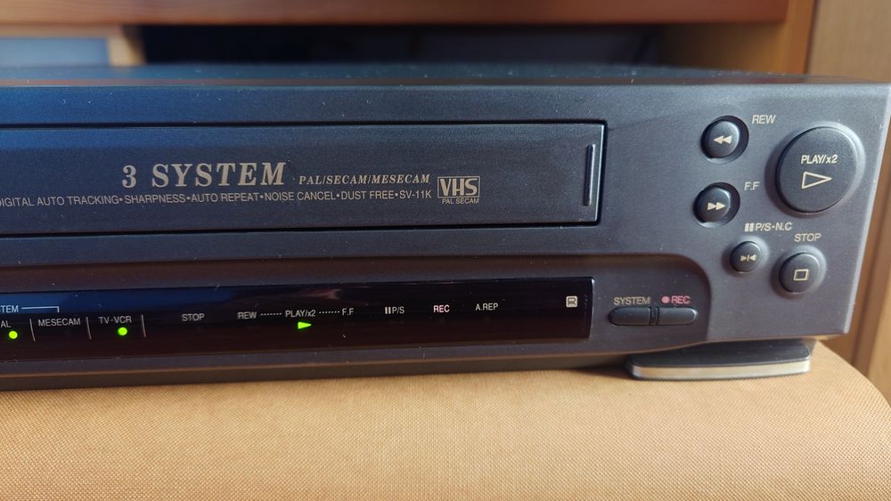 Видео рекордер Samsung SV 11K