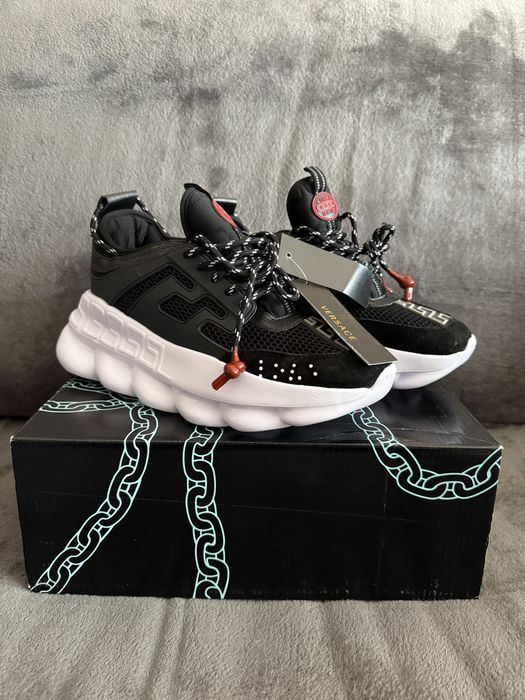 Versace Chain Reaction