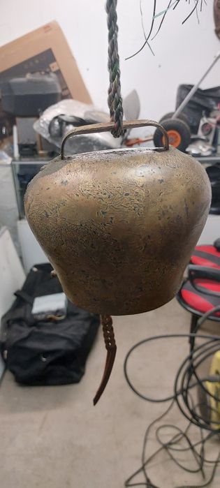 Продавам камбани от Германия