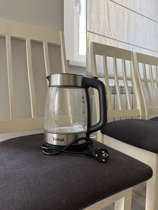 Продаётся электрочайник