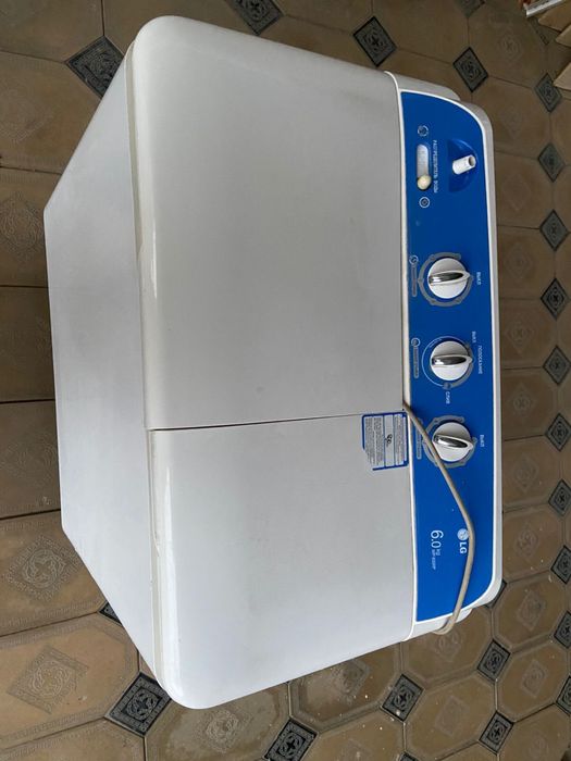 Срочно продам полуавтомат стеральную машинку