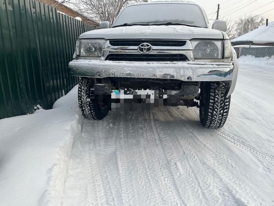 Продам бампер 4runner (185кузов)..