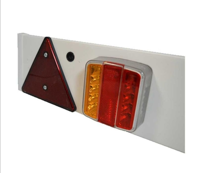 Заден борд за ремарке с диодни стопове 92см