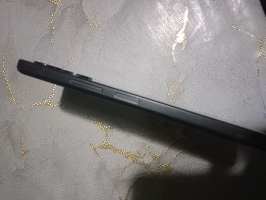 Продам Vivo Y 16