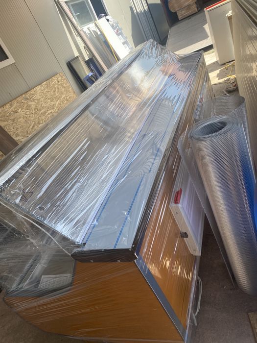 Vitrina frigorifica orizontala pentru mezeluri