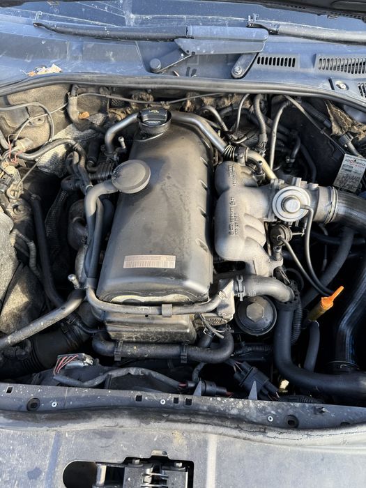 Фолксваген Туарег 2.5  на части