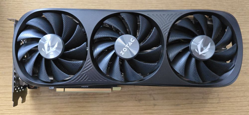 Видео карта Zotac Trinity RTX 4070 Super, 12GB GDDR6X, Nvidia GeForce