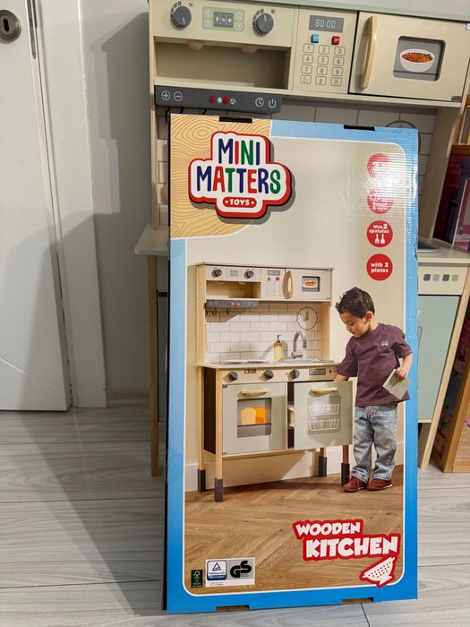 Детска дървена кухня