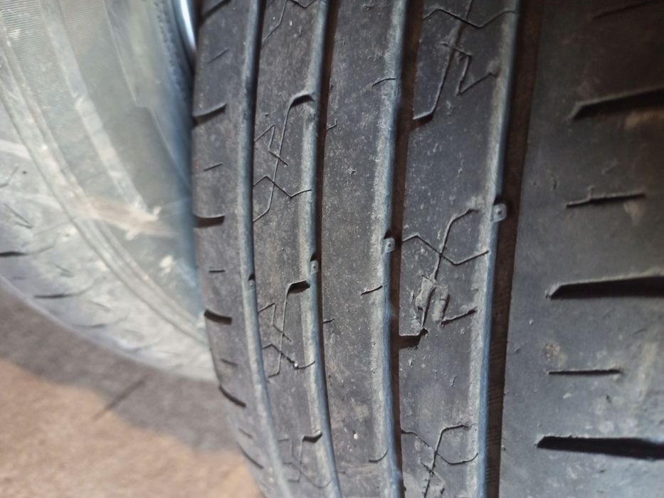 Продам комплект 165/65/14