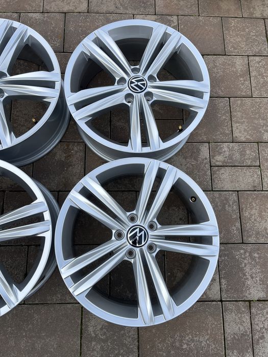Jante  originale vw Sebring 5x112 18 Tiguan Touran Passat Golf 7 8