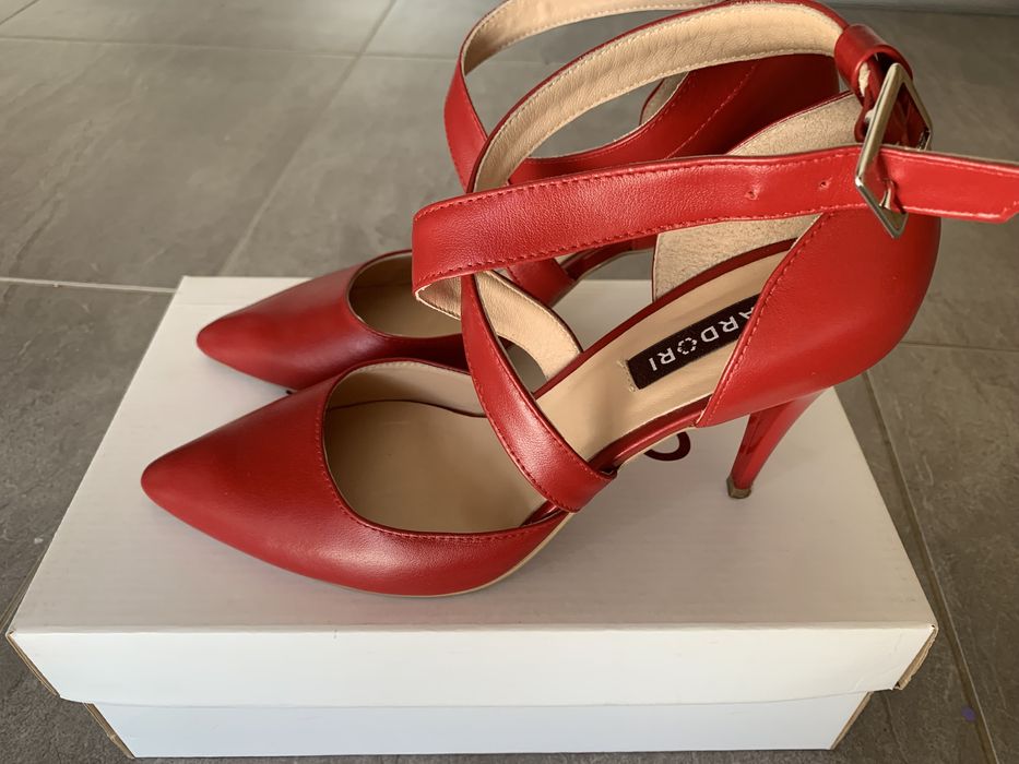 Pantofi dama din piele, eleganti