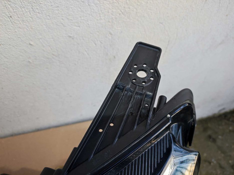 Far stanga Dacia Logan Sandero 3 Jogger 2019 2020 2021 2022