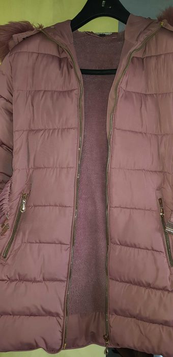 Продавам зимно  яке