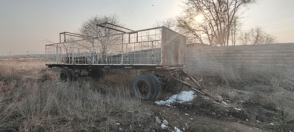 Прицеп пчеловодческий