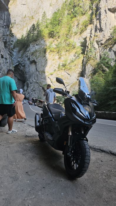 Honda ADV 350 ANUL 2024 GARANȚIE 2028 sau 200.000 km