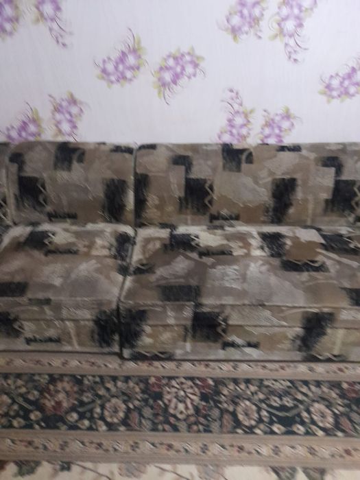 Диван для гостиной