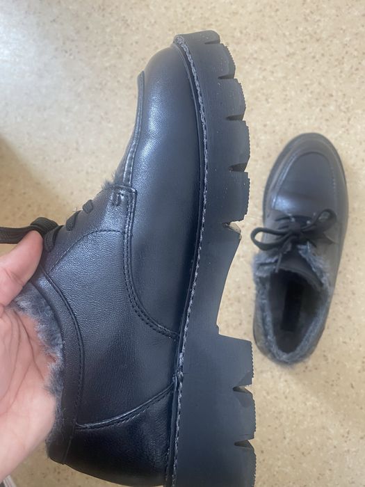 Продам кожаные лоферы