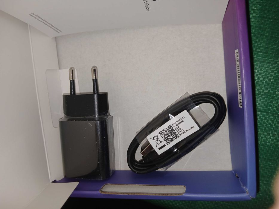 Tableta Lenovo Tab M8 HD , Quad-Core, 8", 2GB RAM, 16GB, SIM+SD card