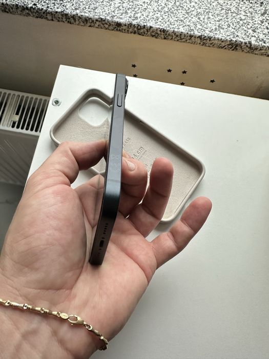 Vand iphone 14 128 gb deblocat