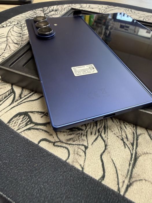 Samsung Galaxy Z Fold 7 5G 12/512gb - нов с  гаранция от Технополис