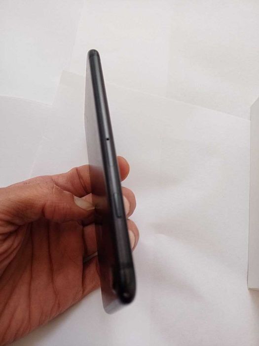iPhone 7 128GB original Black LL/A, batareya 100%, karobkasi bor