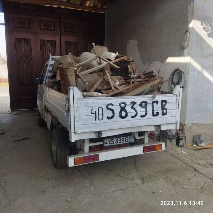 Don Feng mashina sotiladi