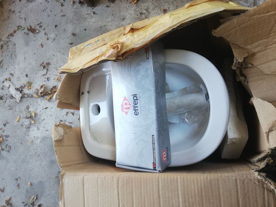 Bideu  stativ Geberit și baterie noi nefolosite  Effepi