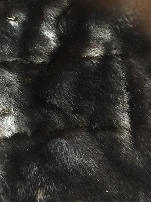 Продам норковую шубу