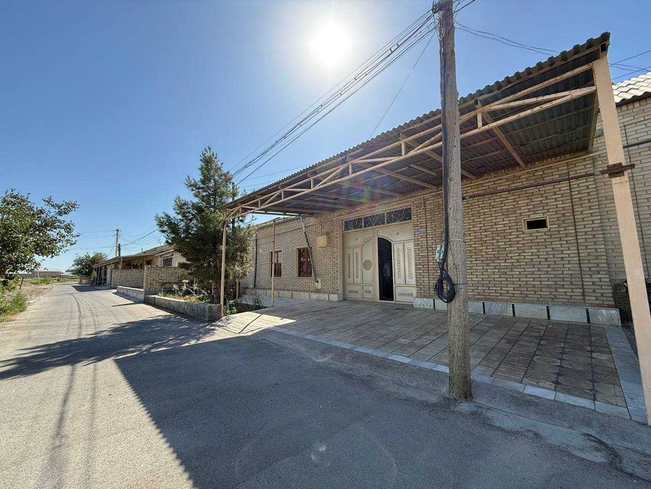 TAYYOR 4 SOTIQLI hovli sotiladi