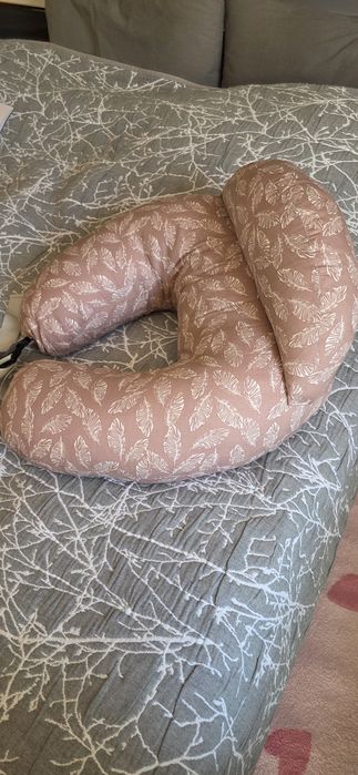 Възглавница за кърмене Momcozy