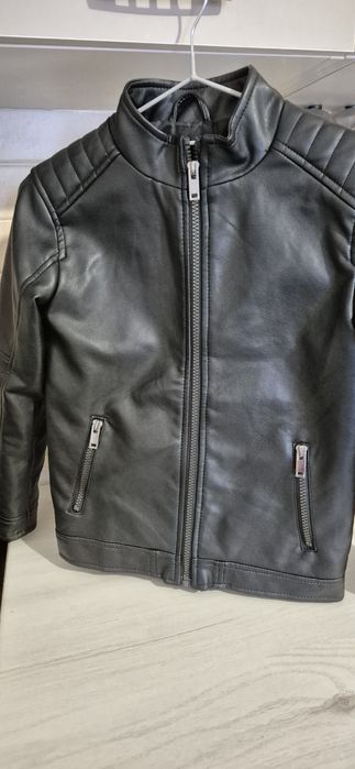 Vand geci marime 134/140
