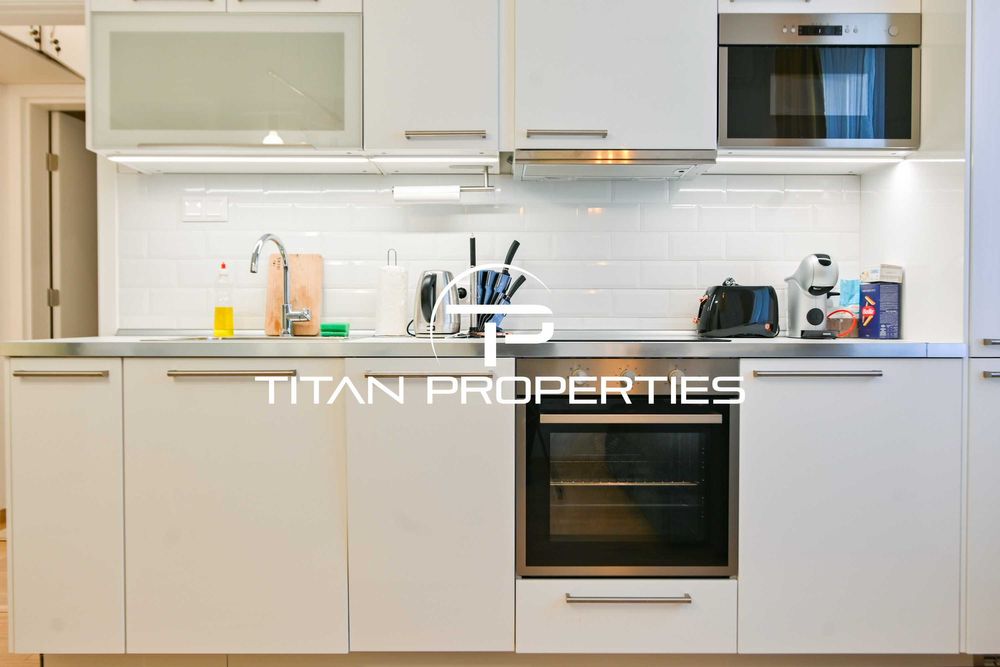 Дава се под наем Тристаен апартамент в София, Център - 65 кв.м за 850 € - Снимка #2