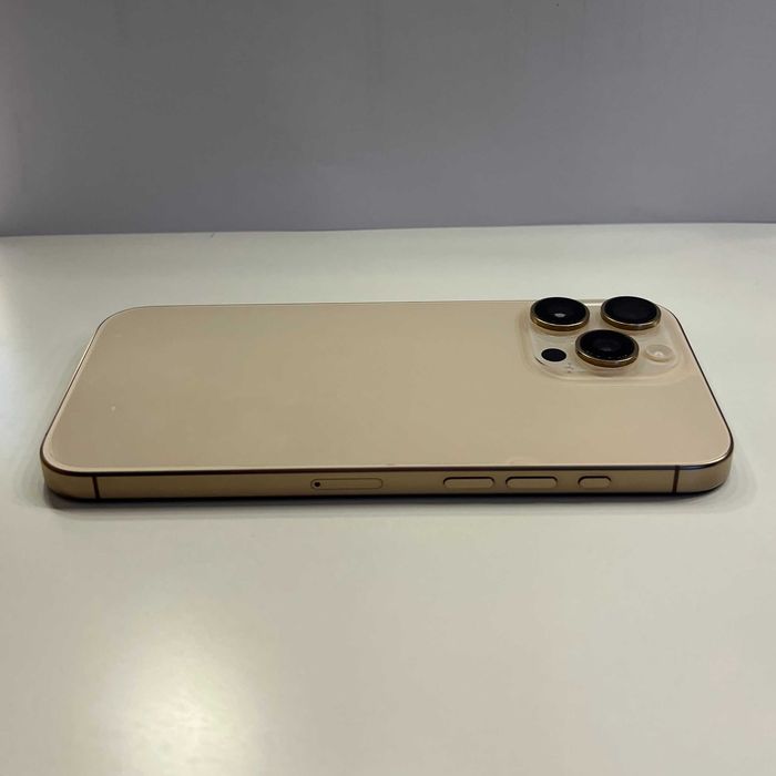 iPhone 16 Pro Max Desert Titanium 256GB GARANTIE+FACTURA