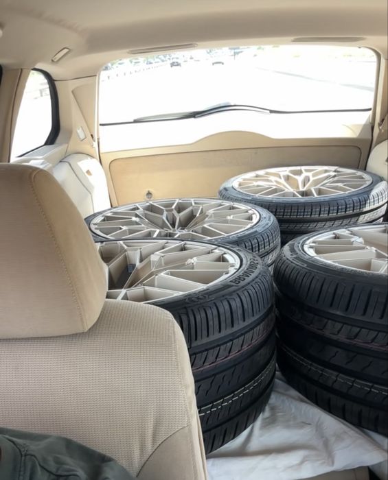 19”Спорт Пакет БМВ Гуми