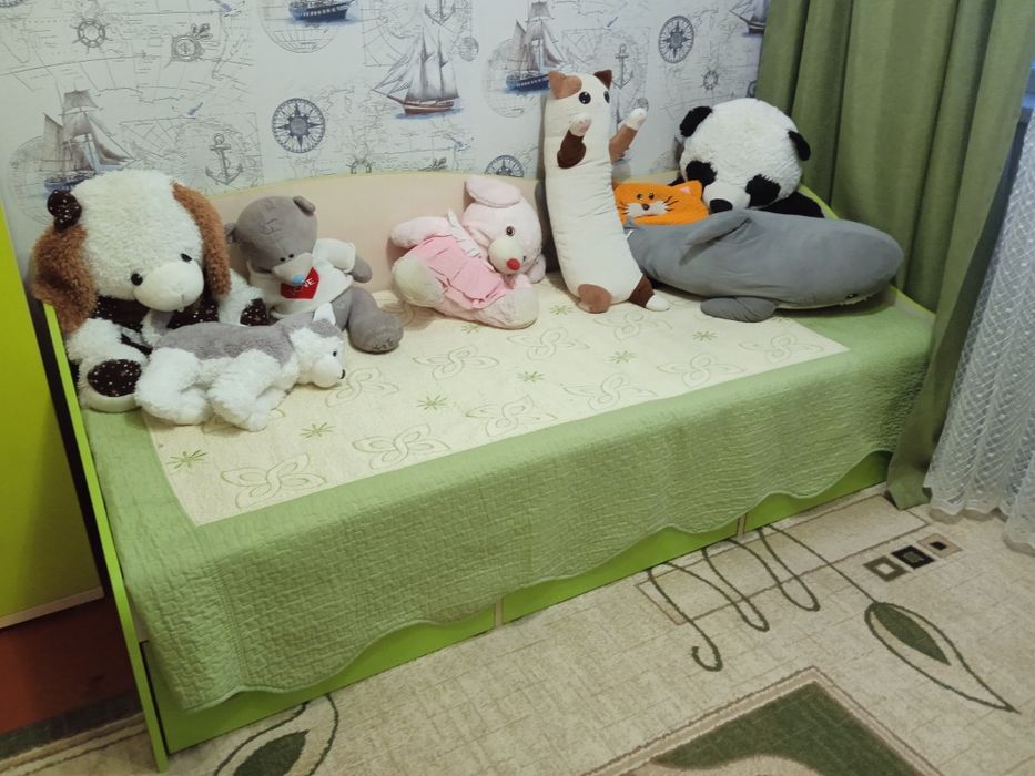 Детская комната, состояние очень хорошее, можно сказать новая ,без зар