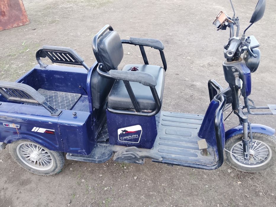 Трицикл электорвелосипед