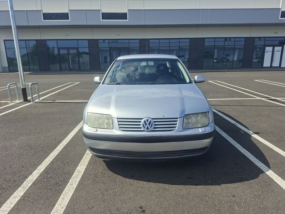 Volkswagen Bora 1.6 Benzina