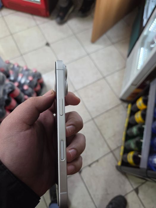 Iphone 16 белый полный комплект