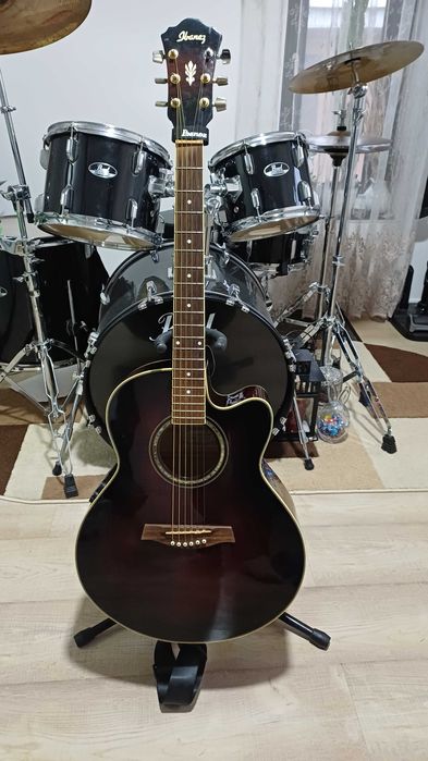 Vând chitara electroacustica &bas Ibanez