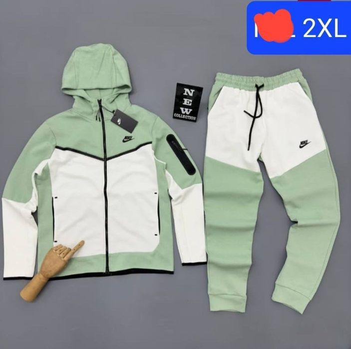 Trening barbati Nike