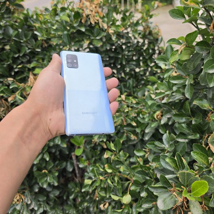 Samsung A71 sotiladi dastavka bor