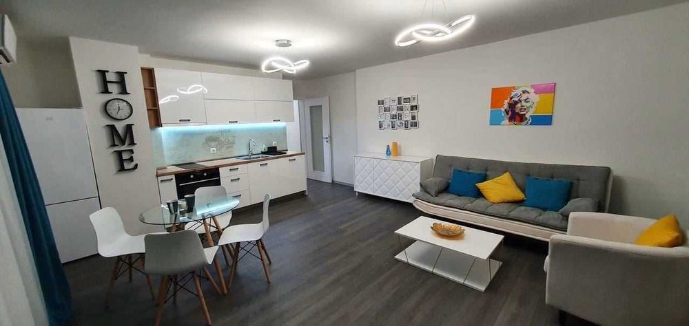 Двустаен апартамент в Каменица 2