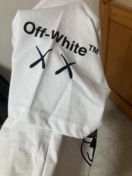 Нова Off-White тениска