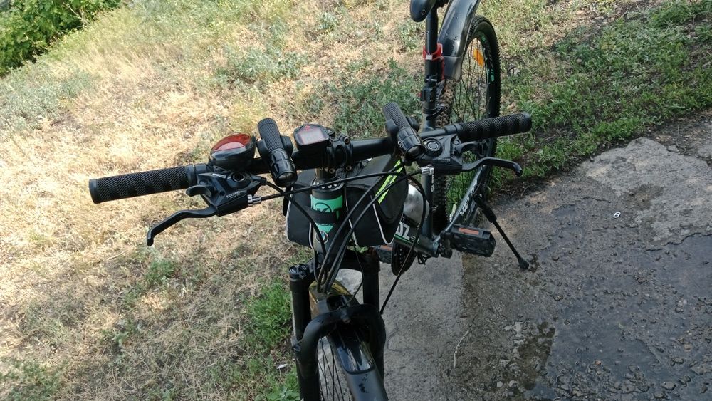 Продам велик размер 29 калес